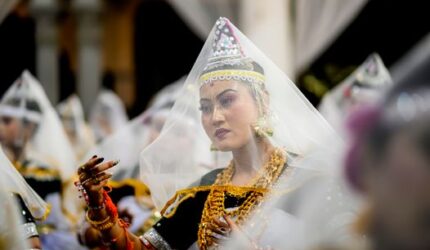 Jejak Melayu di Bumi Pertiwi: Merajut Identitas dalam Perubahan Zaman