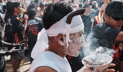 Merayakan Syukur di Balik Gawai Dayak: Harmoni Alam dan Manusia