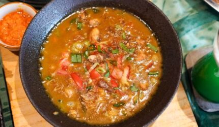 Sensasi Bubur Pedas: Lebih dari Sekadar Sajian Hangat Penggugah Selera