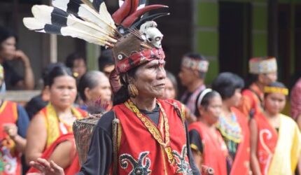 Misteri Bukit Kelam: Batu Raksasa yang Pernah Terbawa Arus Banjir Nabi Nuh?