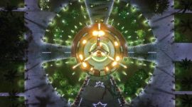 Tugu Khatulistiwa berdiri megah di Pontianak, Kalimantan Barat, menjadi simbol geografis yang menarik wisatawan dari berbagai penjuru untuk merasakan sensasi berdiri tepat di garis ekuator. Monumen ini tidak hanya penanda lokasi, tetapi juga pusat edukasi tentang fenomena alam yang mengagumkan.